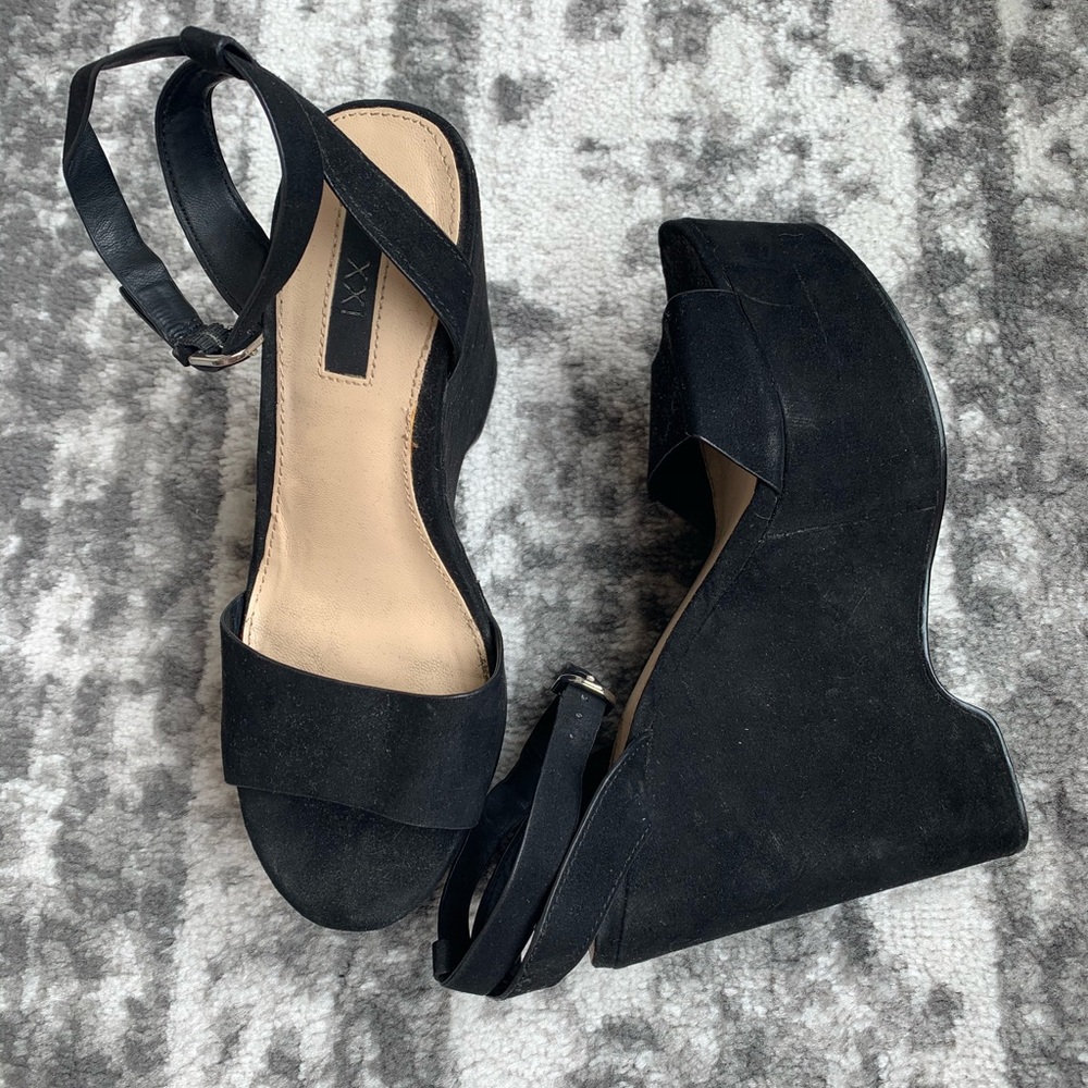 High black sandals